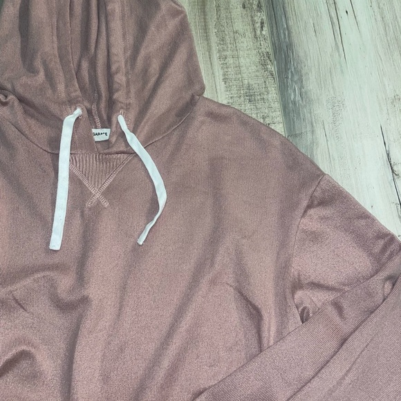 Garage Lounge Sweater - Picture 2 of 4